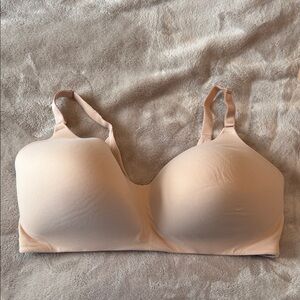 Seamless Nude Bra